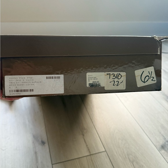 Gucci Beige GG Canvas Monogram Heeled Boots. Size 36 B. Good condition - Picture 13 of 16